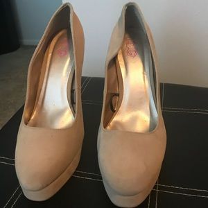 Tan suede heels
